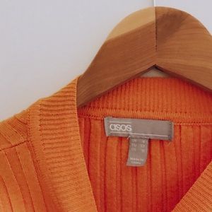 ORANGE ASOS SWEATER 🧡